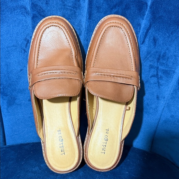 Indigo Road Women’s Brown Slip On Loafers Size 7.5 - Picture 2 of 7